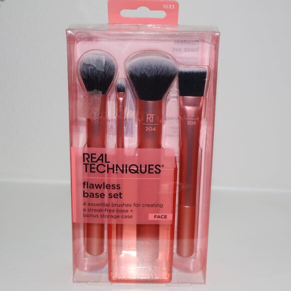 Real Techniques Flawless Base Brush Set (4 pcs + Case) – NEW - Picture 1 of 6